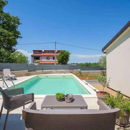 In - Istrien 46927 Holiday home Visnjan